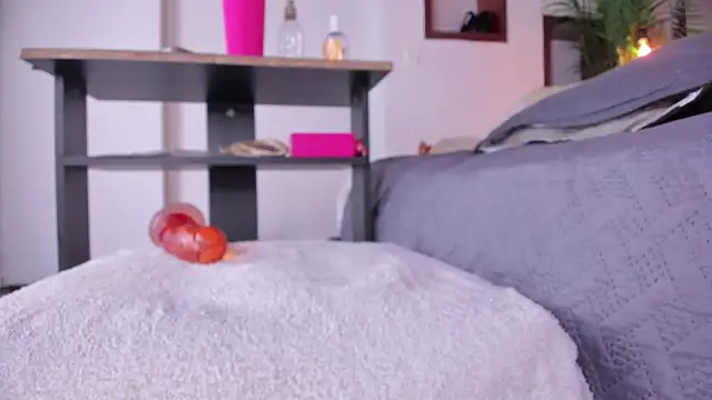 Snapshot of candy_sweet_ chatting on 22, 10, 2025 candy sweet online show from 22, 10, 2025