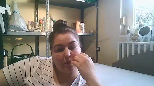 Mileva88 online show from 7, 1, 2025