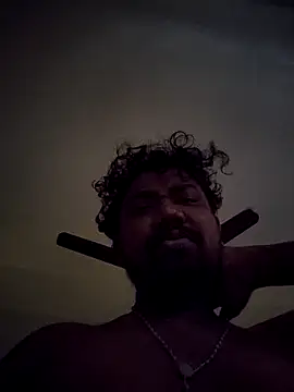 Snapshot of Mallupaiyanaachu chatting on 26, 11, 2025 Mallupaiyanaachu online show from 26, 11, 2025