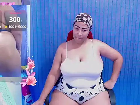 Snapshot of mature_beautifull chatting on 20, 5, 2026 mature beautifull online show from 20, 5, 2026