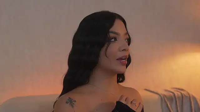 sarah hiill online show from 13, 3, 2026