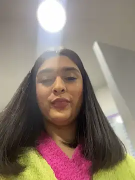 Snapshot of MiahWindsor chatting on 6, 7, 2026 MiahWindsor online show from 6, 7, 2026