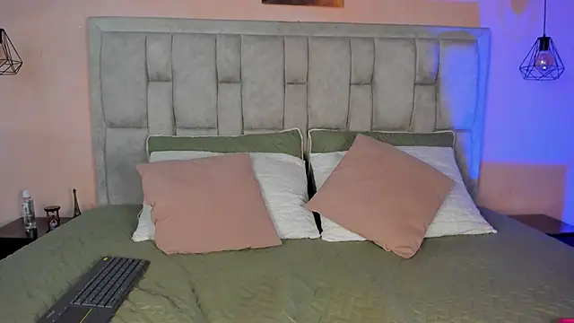 Stefhanyblow online show from 20, 3, 2026