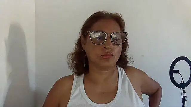 charrysexy1 online show from 21, 10, 2025