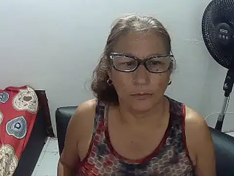 Snapshot of charrysexy1 chatting on 3, 12, 2024 charrysexy1 online show from 3, 12, 2024
