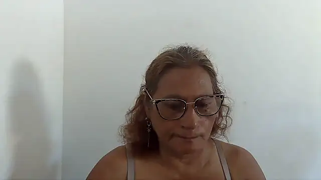 Snapshot of charrysexy1 chatting on 18, 10, 2025 charrysexy1 online show from 18, 10, 2025