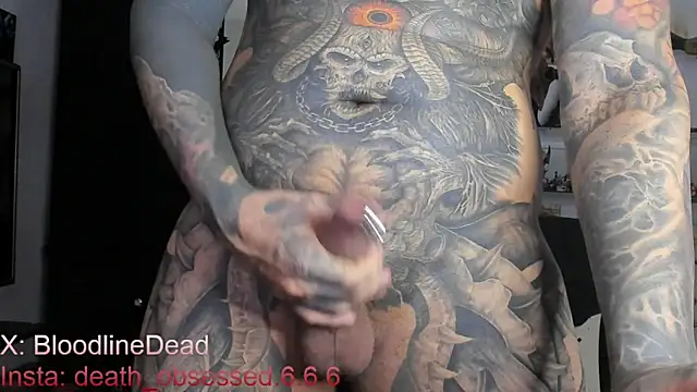 Snapshot of DEATHINK666XX chatting on 8, 3, 2025 DEATHINK666XX online show from 8, 3, 2025