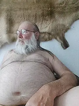 Snapshot of SexySantaC chatting on 11, 5, 2026 SexySantaC online show from 11, 5, 2026