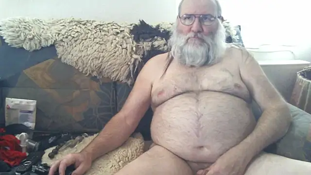 Snapshot of SexySantaC chatting on 16, 9, 2025 SexySantaC online show from 16, 9, 2025
