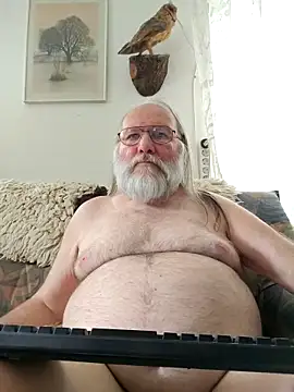 Snapshot of SexySantaC chatting on 10, 6, 2026 SexySantaC online show from 10, 6, 2026