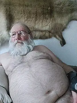 Snapshot of SexySantaC chatting on 23, 5, 2026 SexySantaC online show from 23, 5, 2026