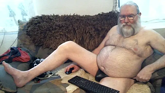 Snapshot of SexySantaC chatting on 7, 2, 2025 SexySantaC online show from 7, 2, 2025