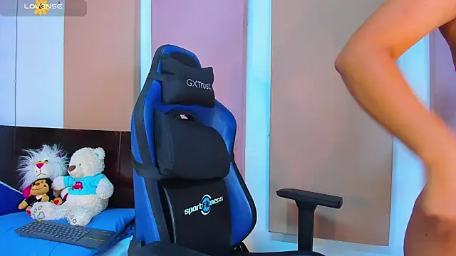 Snapshot of abbyblairs3 chatting on 8, 11, 2025 abbyblairs3 online show from 8, 11, 2025