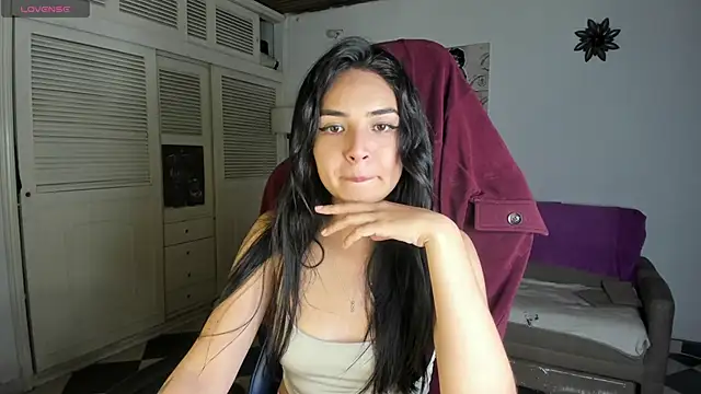 Miss Nicole online show from 14, 1, 2025