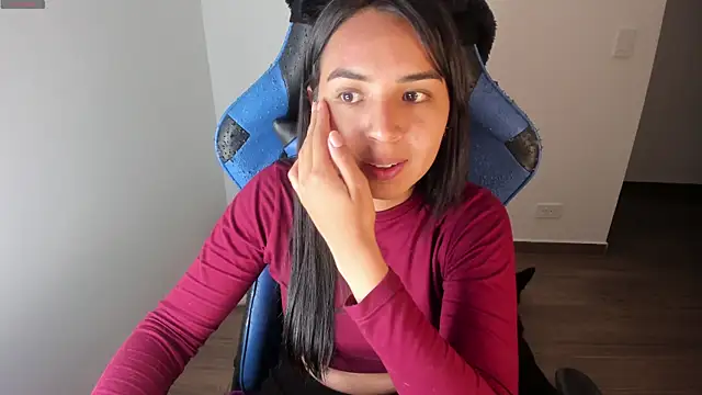 Miss Nicole online show from 14, 9, 2025