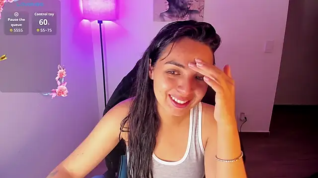 Snapshot of Miss_Nicole chatting on 31, 5, 2026 Miss Nicole online show from 31, 5, 2026