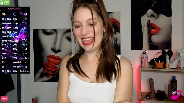 Snapshot of XLisaxx chatting on 16, 11, 2025 XLisaxx online show from 16, 11, 2025