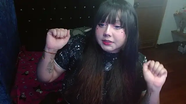 Snapshot of litlle_cat chatting on 11, 10, 2025 litlle cat online show from 11, 10, 2025