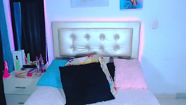 Jenng18 online show from 12, 2, 2025