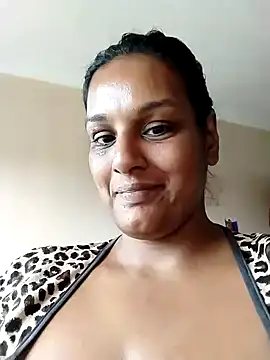 Snapshot of NWC4LYF chatting on 5, 11, 2025 NWC4LYF online show from 5, 11, 2025