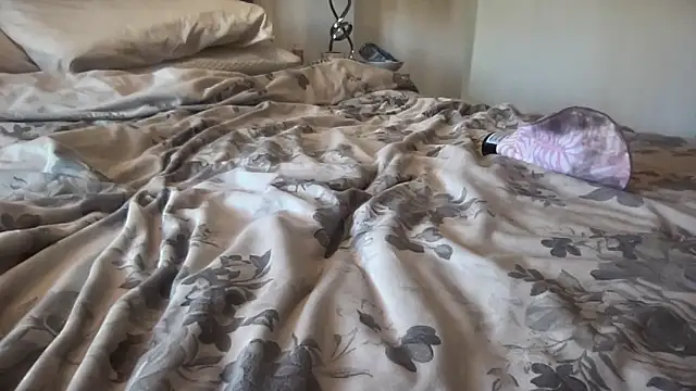 Bustyblondebabe32 online show from 21, 11, 2025