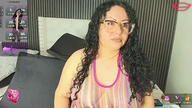 hazel milf online show from 1, 4, 2026