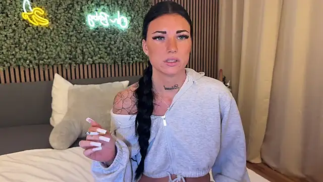 LizaRoxx online show from 8, 2, 2026