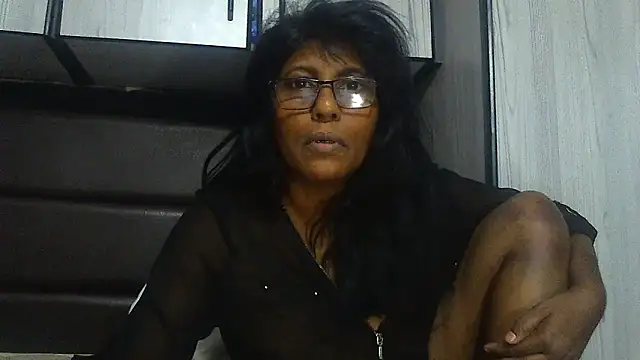 MsAttitude online show from 2, 3, 2025