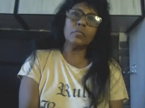 Snapshot of MsAttitude chatting on 25, 6, 2026 MsAttitude online show from 25, 6, 2026