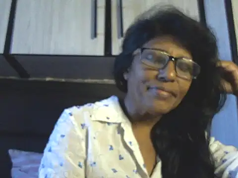 MsAttitude online show from 4, 5, 2026