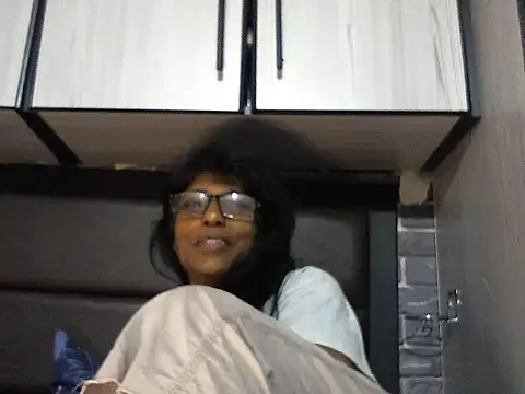 MsAttitude online show from 28, 2, 2026