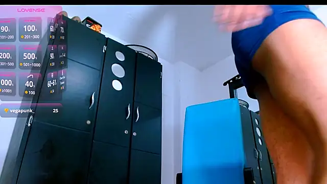 isuckmyselfxxx 420 online show from 13, 12, 2025