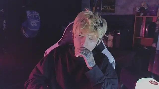 AcidMilo online show from 16, 5, 2026