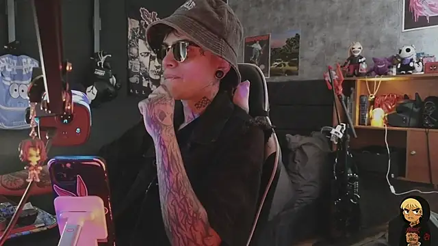 AcidMilo online show from 15, 1, 2026