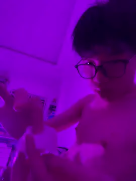 Foxxie126 online show from 13, 4, 2026