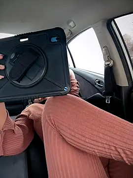 1Topgyal online show from 22, 12, 2025