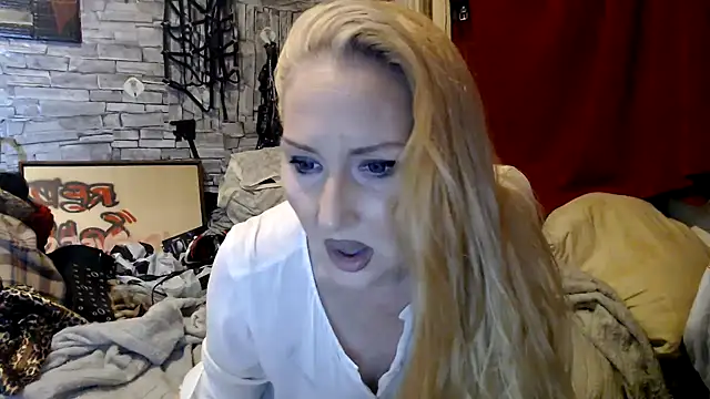 dominatrixredsonyja online show from 8, 8, 2026