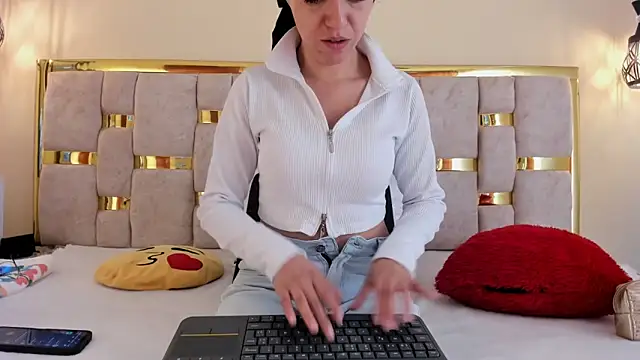 ttata 3 online show from 15, 10, 2025