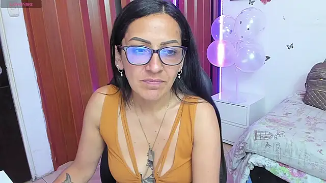 alma blue online show from 13, 11, 2025