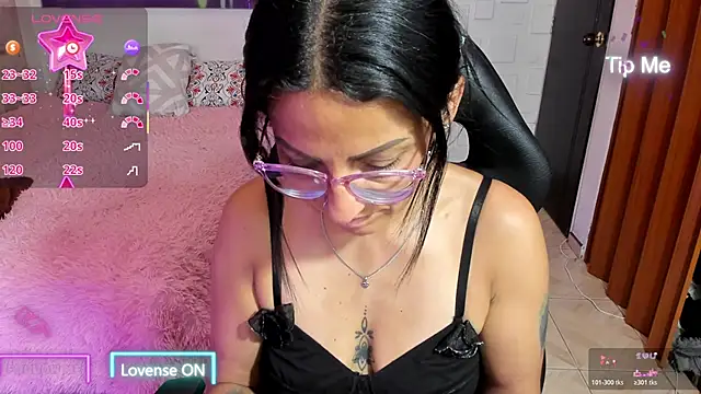 alma blue online show from 11, 4, 2026