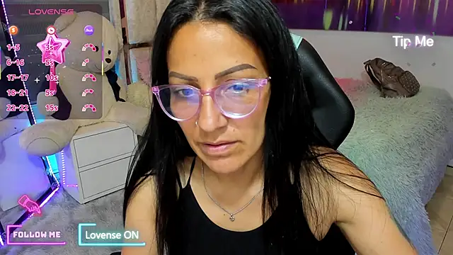 alma blue online show from 6, 3, 2026