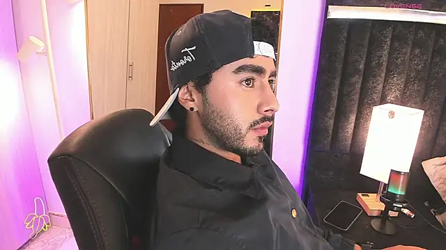 ItsMeEros online show from 12, 4, 2026