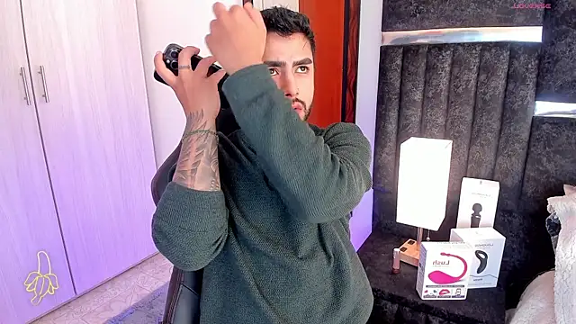 ItsMeEros online show from 7, 2, 2025