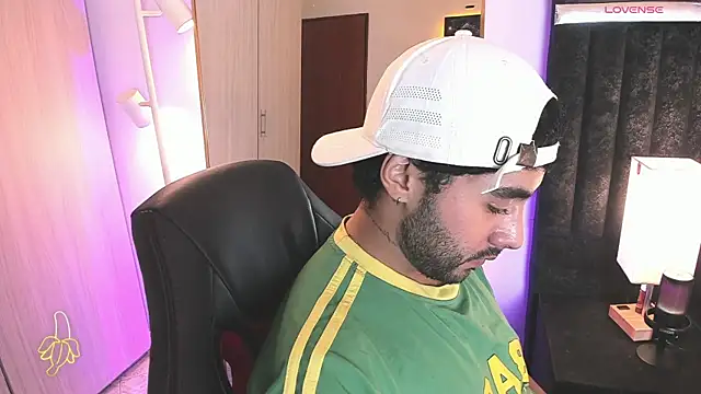 ItsMeEros online show from 2, 4, 2026