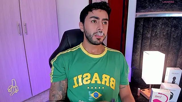 ItsMeEros online show from 17, 2, 2025