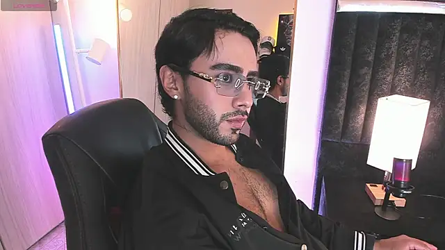Snapshot of ItsMeEros chatting on 23, 4, 2026 ItsMeEros online show from 23, 4, 2026