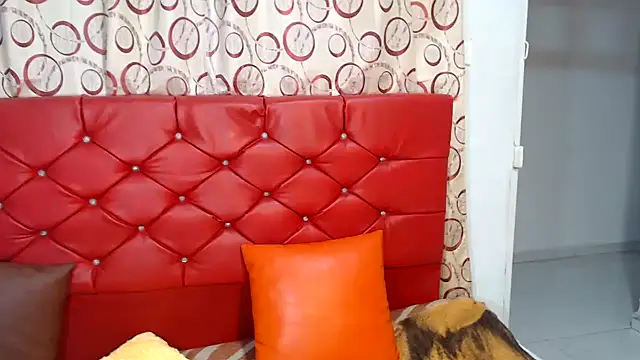 dirtydolltsx online show from 10, 11, 2025