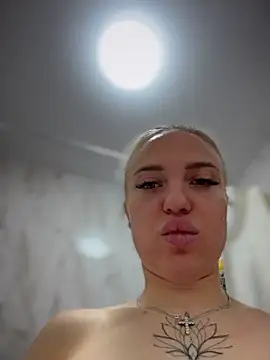 pinkstar  online show from 15, 3, 2026