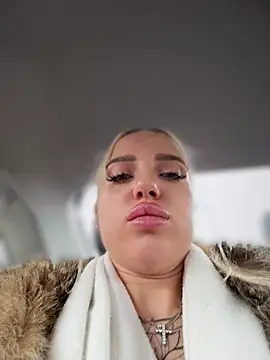 pinkstar  online show from 4, 12, 2025