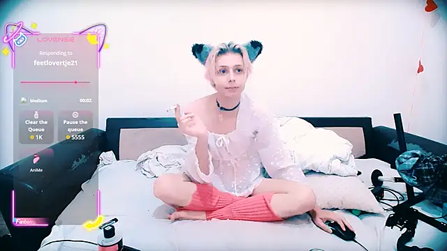 Littlepinkcat online show from 27, 6, 2026